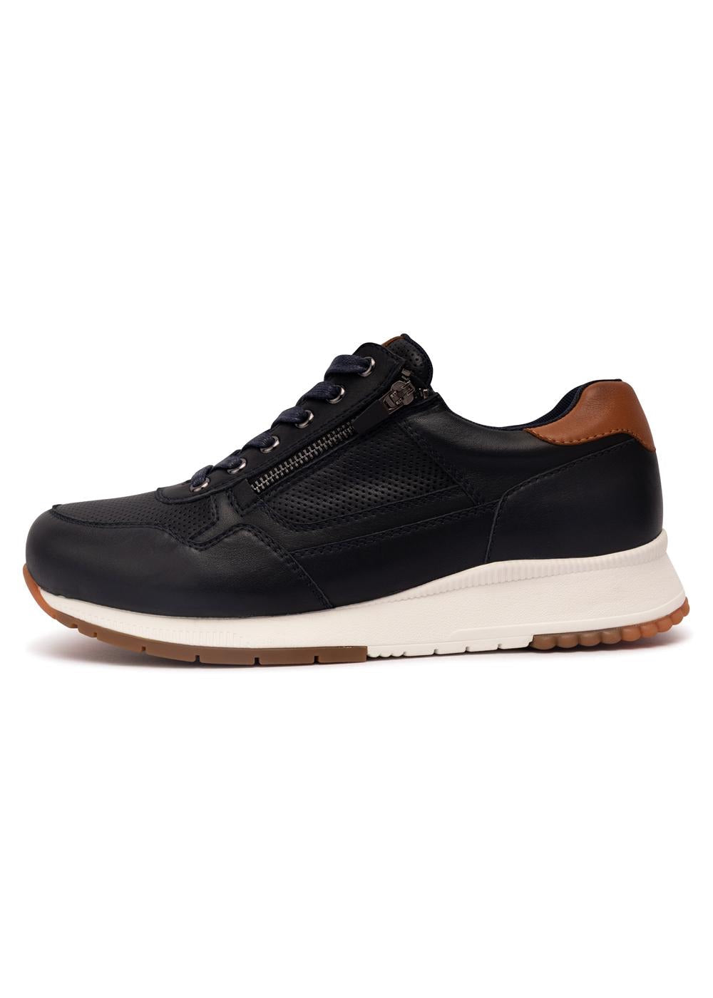 KLOUDS - Zachary Navy