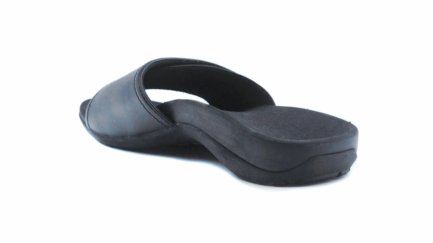 AXIGN Velcro Slides - Black