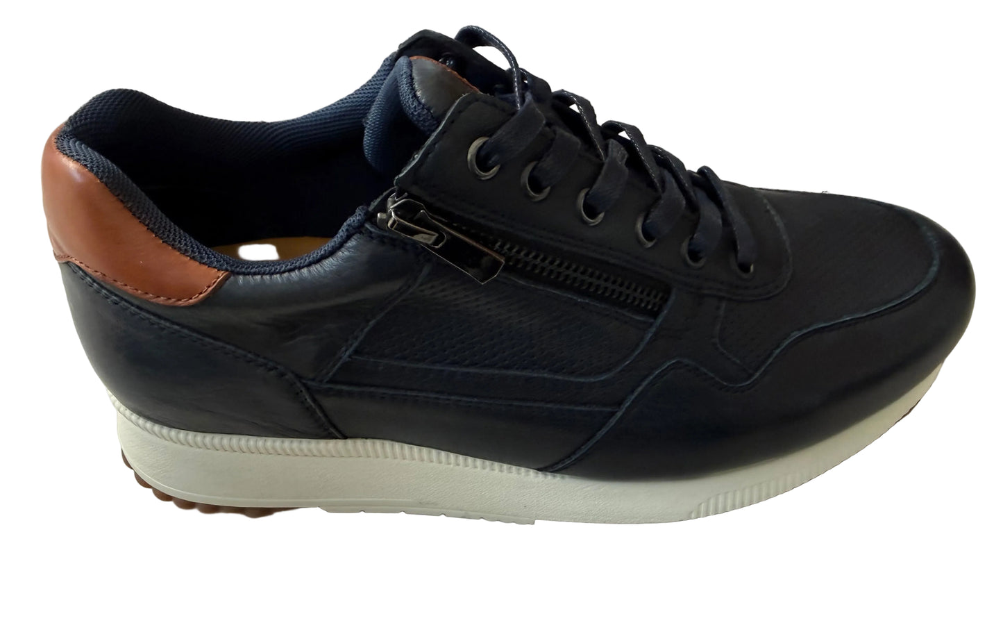 KLOUDS - Zachary Navy