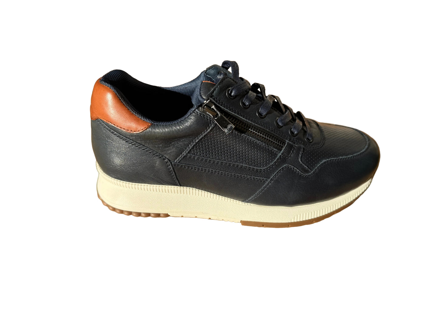 KLOUDS - Zachary Navy