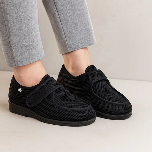 EUROPACIFIC Wallaby - Black