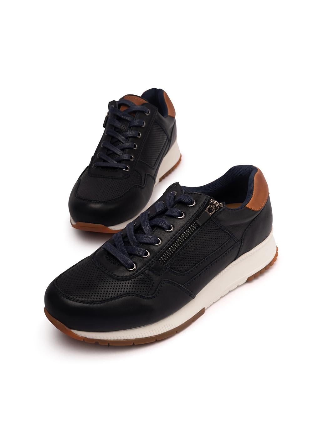 KLOUDS - Zachary Navy